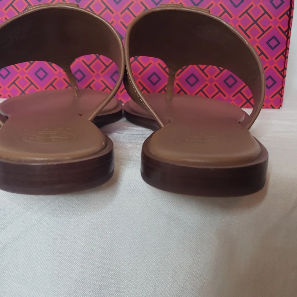 Tory Burch Weston Full Logo Thong Sandal - Picture 5 of 9